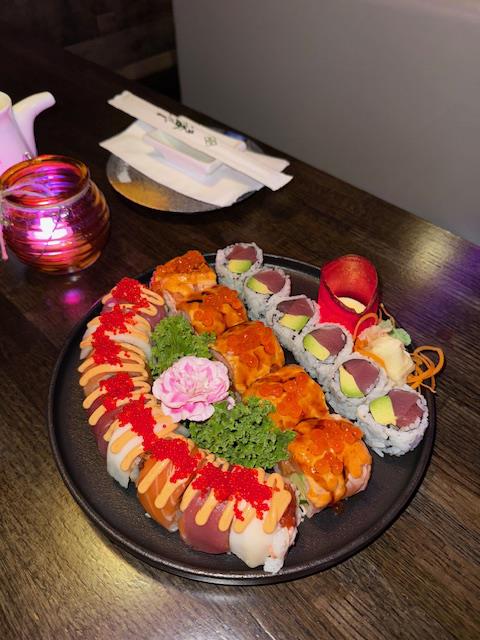 UKAIオーダー受付　オーダー受付No. Ukai Sushi Photos | Order Online